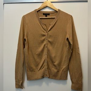 Banana republic camel long sleeve button down cardigan, size M